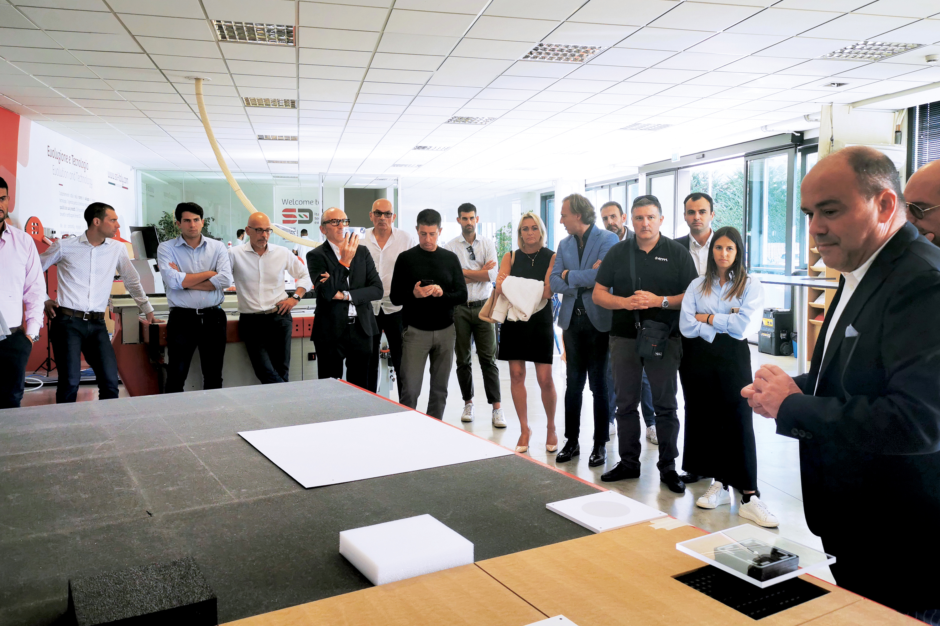 SD-Italy-Sales-meeting-demo
